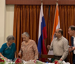 achalamoulik.com-indira-gandhi