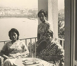 achalamoulik.com-achala-mother-sister-aloka